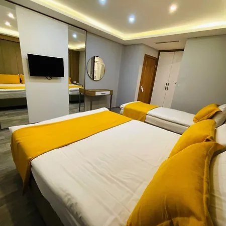 Hotel Zem 3*