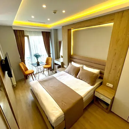 Hotel Zem 3*