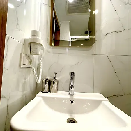 Zem Hotell