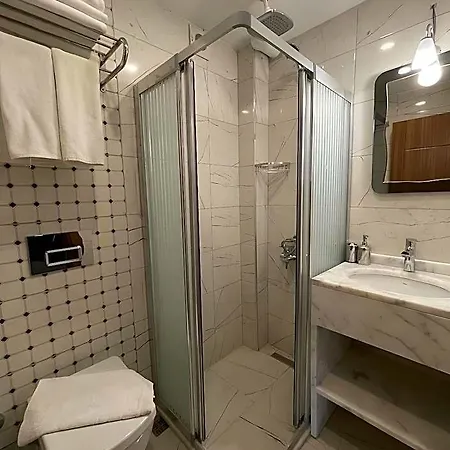 Hotell Zem 3*